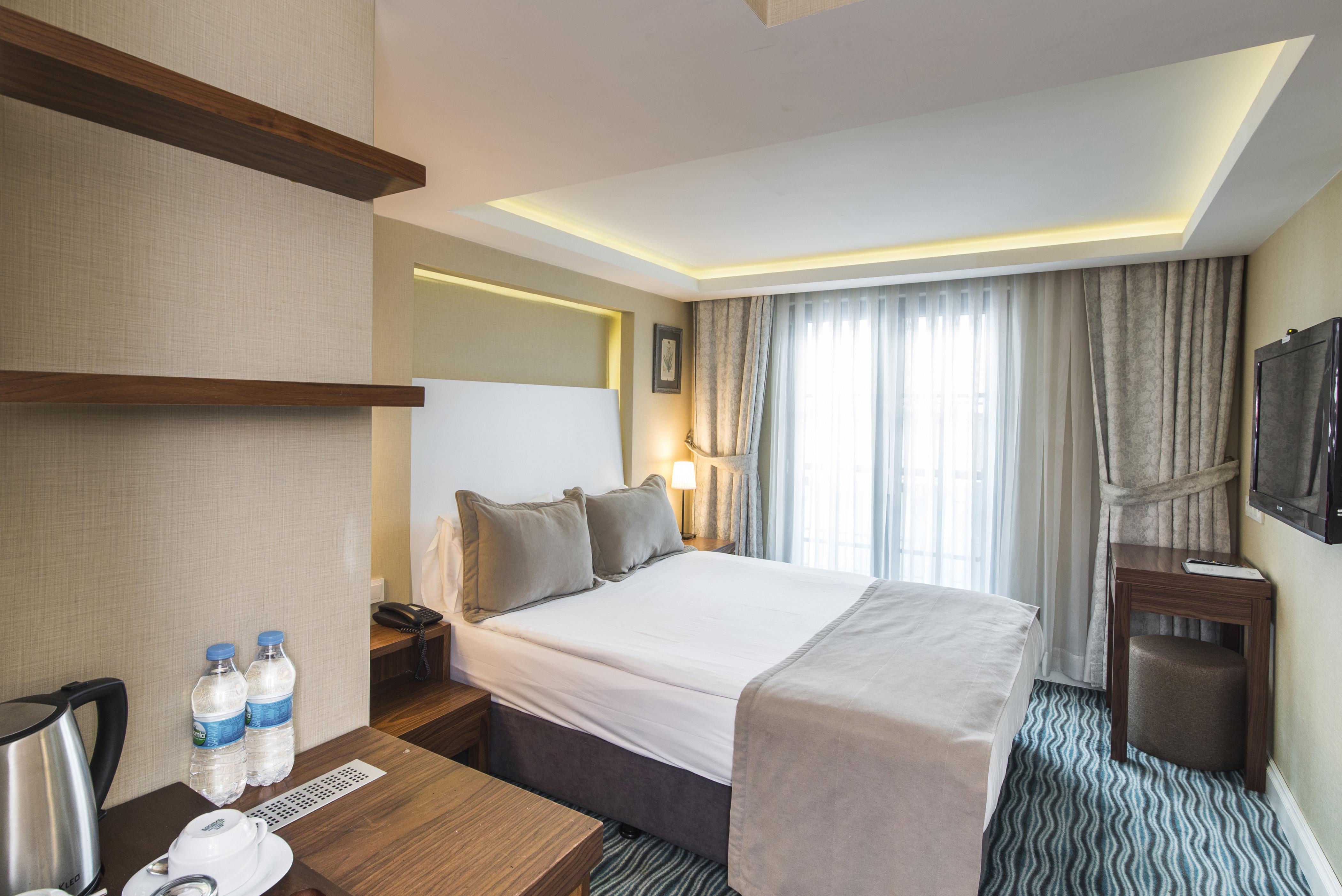Aston Hotel Taksim Istanbul Bagian luar foto