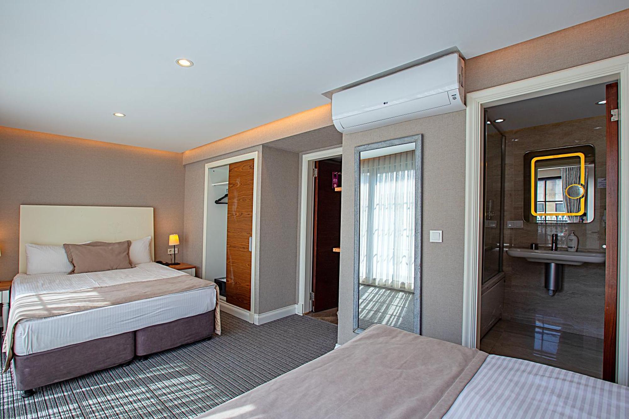 Aston Hotel Taksim Istanbul Bagian luar foto
