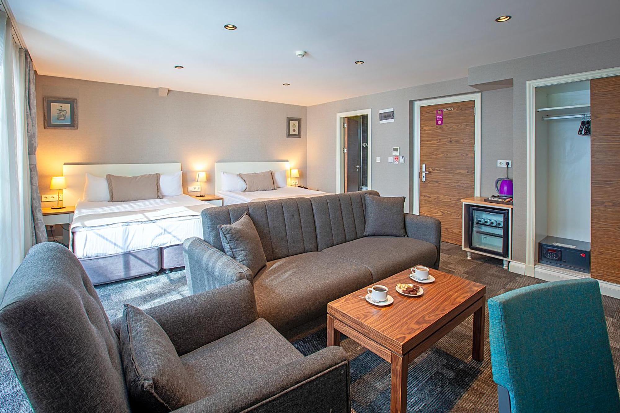 Aston Hotel Taksim Istanbul Bagian luar foto